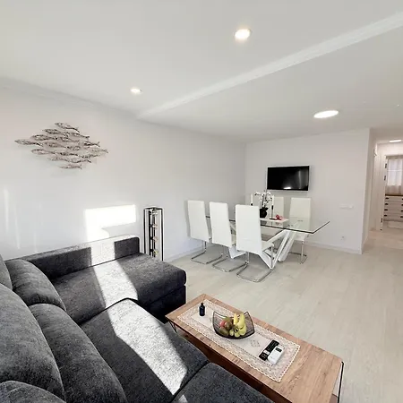 Penthouse En Avenida Rei Jaume I Appartement