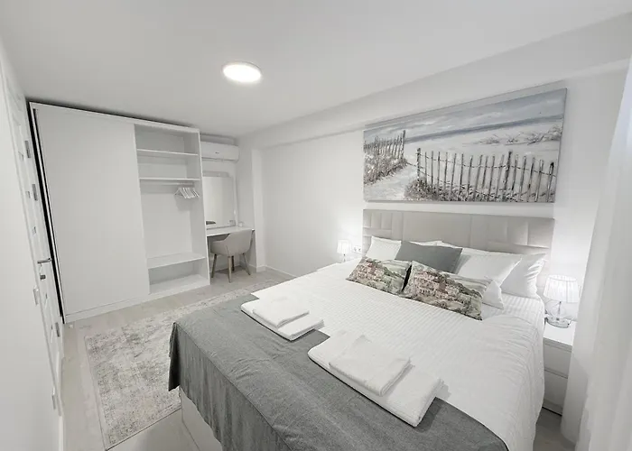 Penthouse En Avenida Rei Jaume I Appartamento
